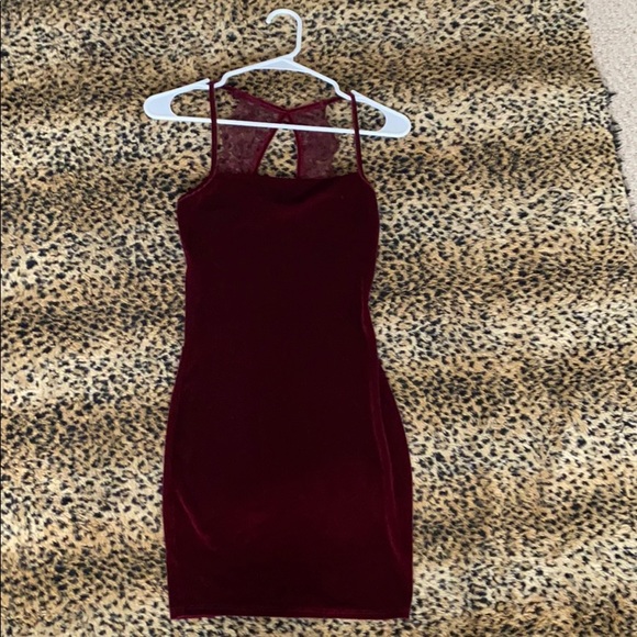 Lulus Dresses & Skirts - Velvet Bodycon Dress